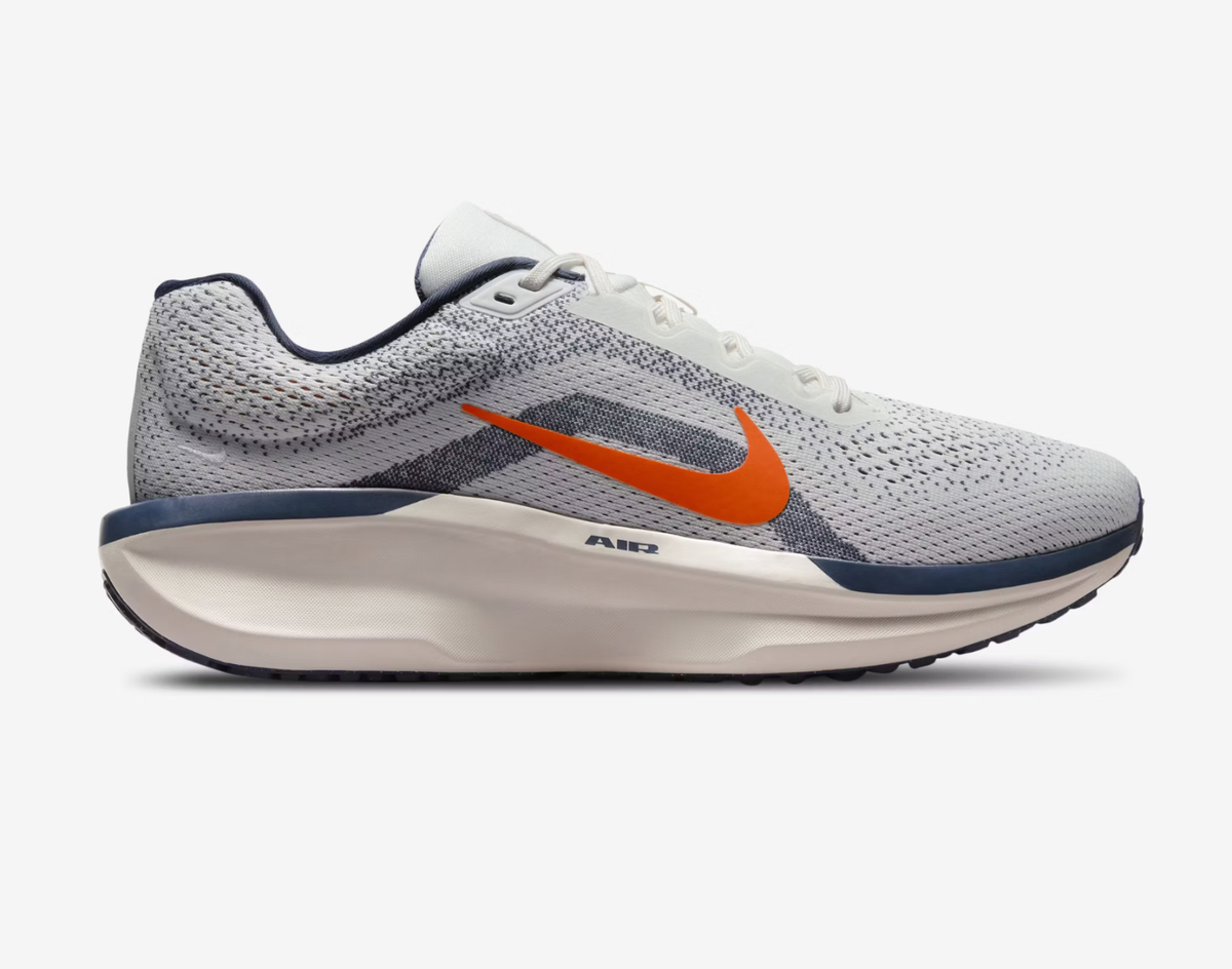 Size 10.5 - Nike Air Winflo 11 Sail Total Orange for sale 