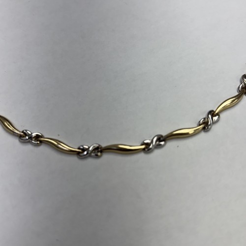 10k Multitone Gold X Bracelet 7” - Picture 3 of 8