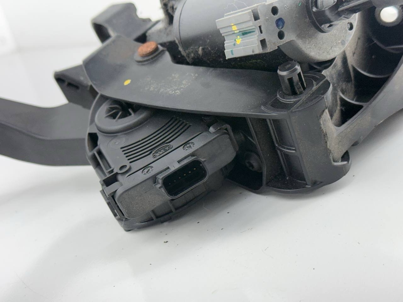 2014-2021 MASERATI GHIBLI M157 THROTTLE ACCELERATOR FUEL GAS PEDAL W/ SENSOR 449