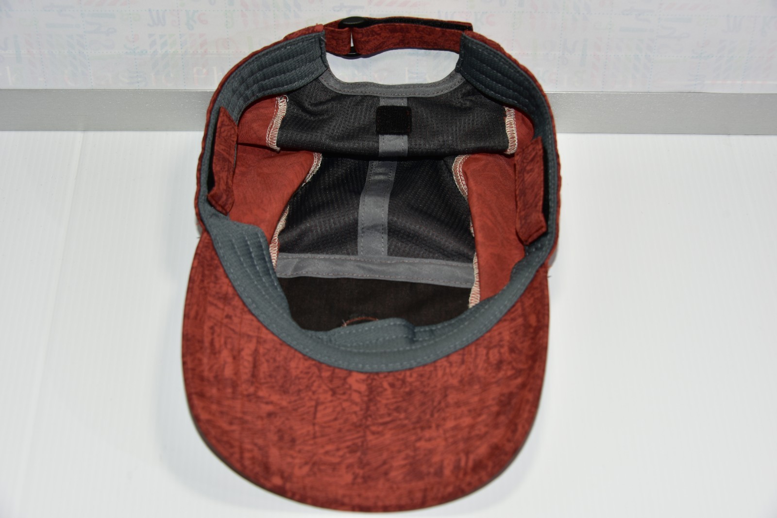 Buff Run Cap Hat Loop Strap Back Lightweight Bike… - image 14