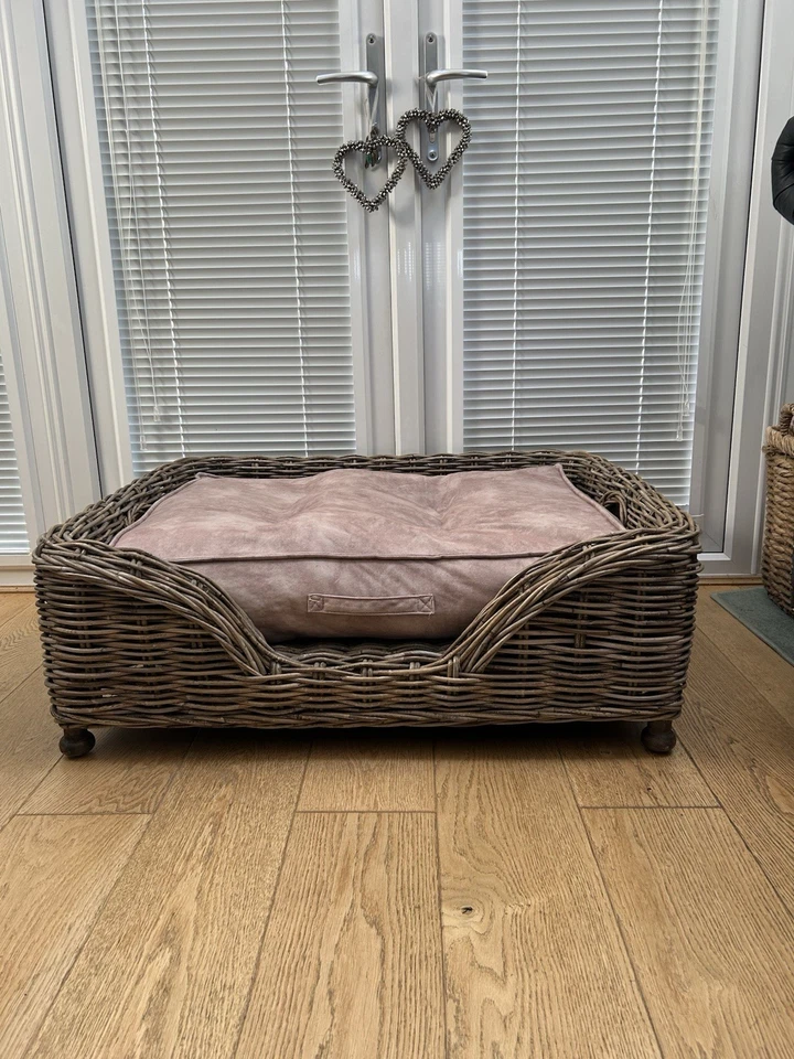 Wicker Dog Basket - Image 2 of 4