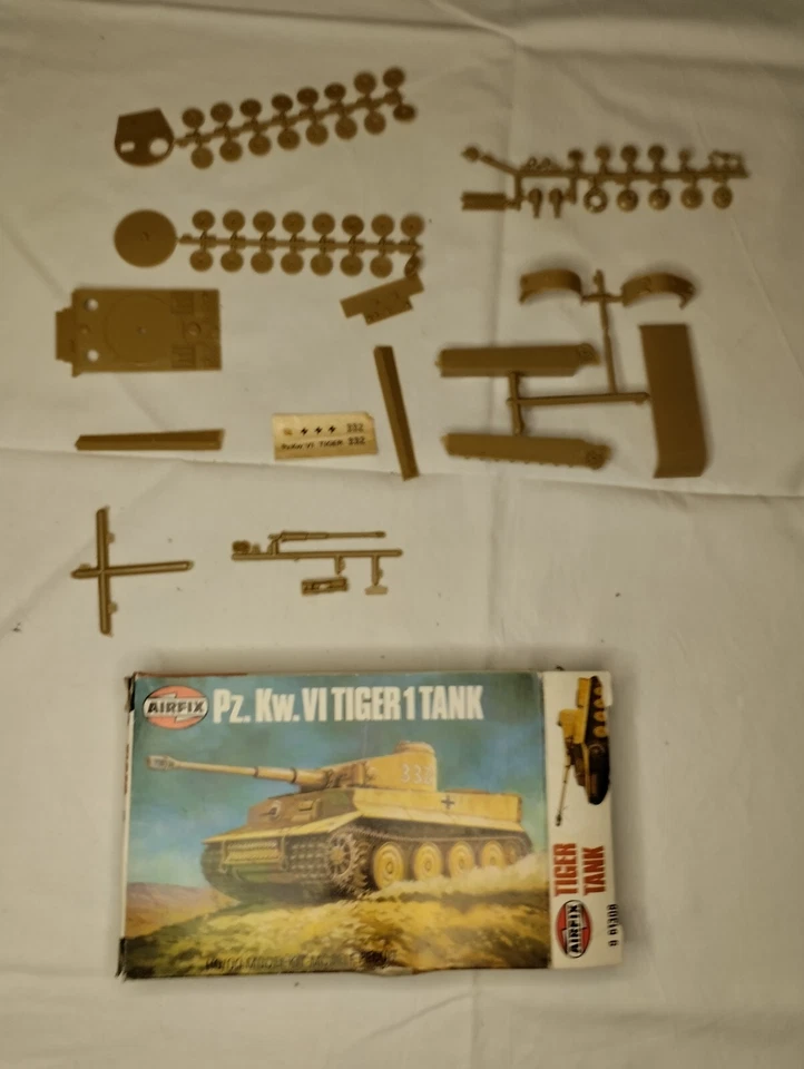 Modellino KIT Carro Armato 1:76 Pz.Kw. VI Tiger 1 Tank AIRFIX Senza ISTRUZIONI # - Immagine 2 di 3