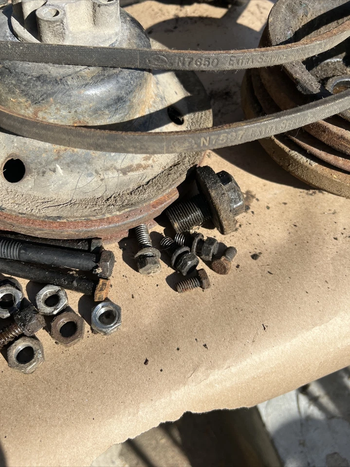 Oldsmobile 88 98 Starfire 394 1962 juego de soportes de bomba de dirección asistida pernos de polea Foto 4 de 4