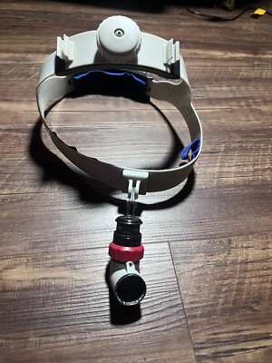 ISOLUX VARI SPOT FIBER OPTIC HEADLIGHT Serial #090-0492