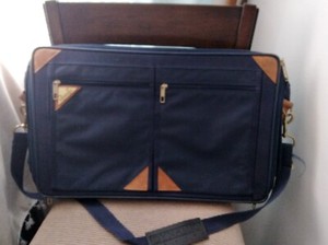 NEW! LARGE DYNAMIC DESIGN NAVY BLUE CARRY ON BAG