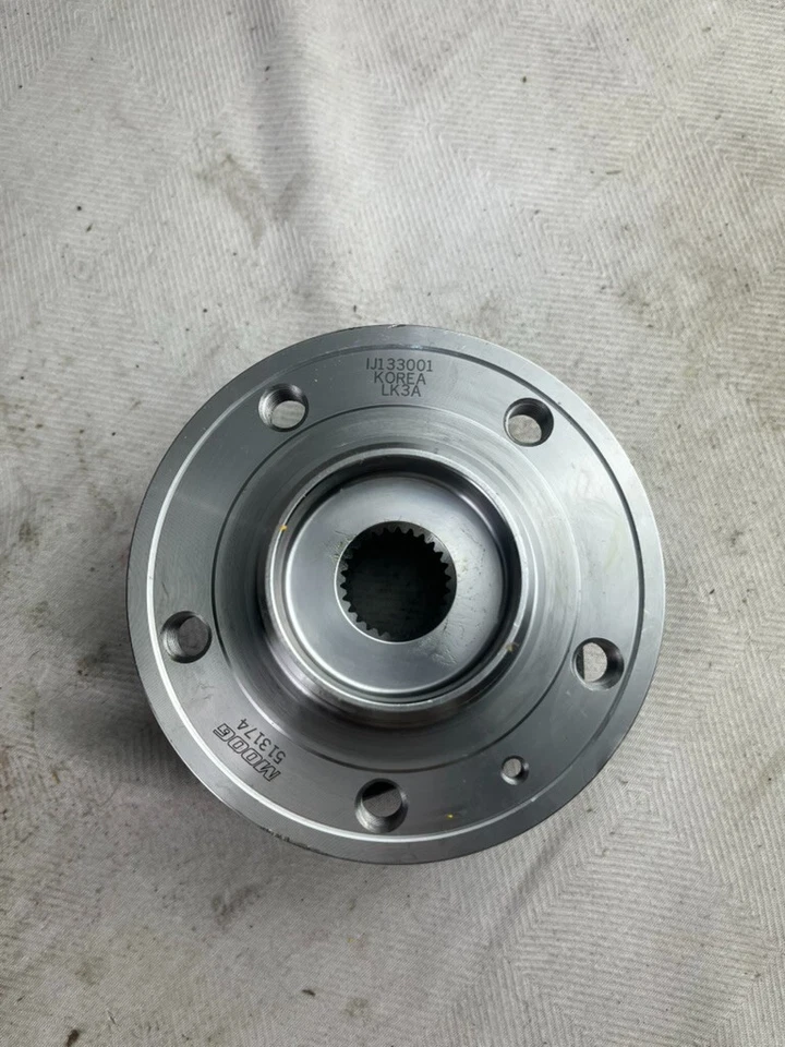 Rolamento de roda e conjunto de cubo Moog 513174 serve; Volvo 850 1994-1997 C70 S70 V70 - Imagem 4 de 4