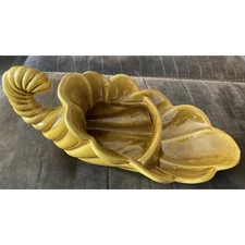 Vintage Royal Haeger Cornucopia Horn of Plenty Planter Mid-Century READ