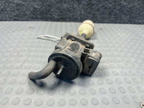 Mercedes-Benz CLK A209 C209 2004 Benzin 120kW A0005450427 SNX344