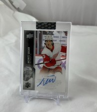 2021-22 Clear Cut Moritz Seider Rookie Card Auto - 2023-24 Update. rookie card picture