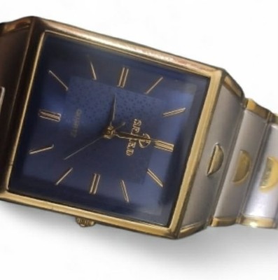 Vintage SPEED Quartz Watch   Blue Dial, Two-Tone Steel, Classic Japan Design