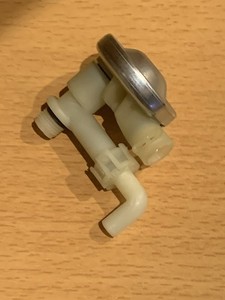 Delonghi ESAM ECAM Ventil Wasserpumpe Druckventil