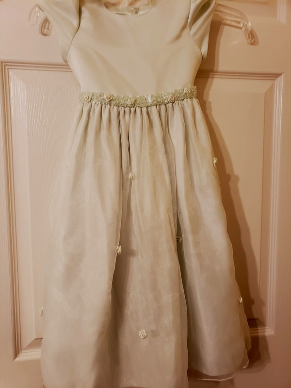 Girl's Size 5 Cinderella (Soft Green} Special Occ. Dress EUC GOREGOUS #26-586