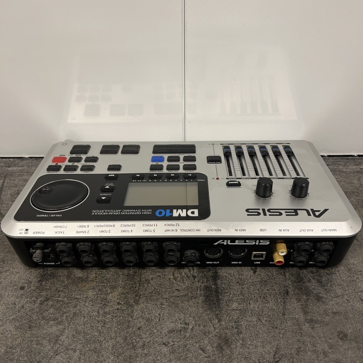 Alesis DM10 Drum Module with Power Supply, Mounting Plate, Clamp