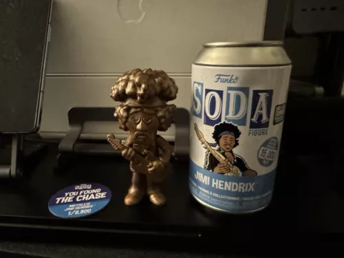 Funko Soda - Jimi Hendrix (CHASE) metallic VAULTED Rare 1/2500 Music Rocks
