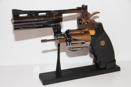 Magnum Pistolen Feuerzeug 1 zu 1 Model NEU&OVP !!! - Bild 3 von 4