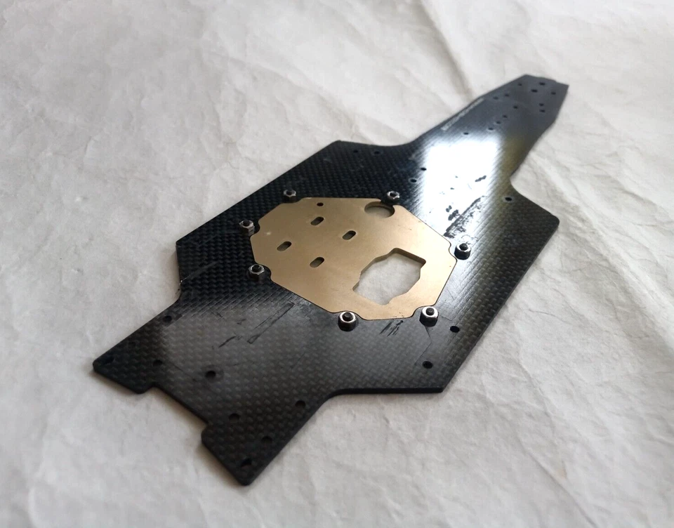 Kyosho KF01 Carbon Main Chassis 7075S Engine Plate R246-3701 &KF010 KF-01 Rare - Image 3 of 4