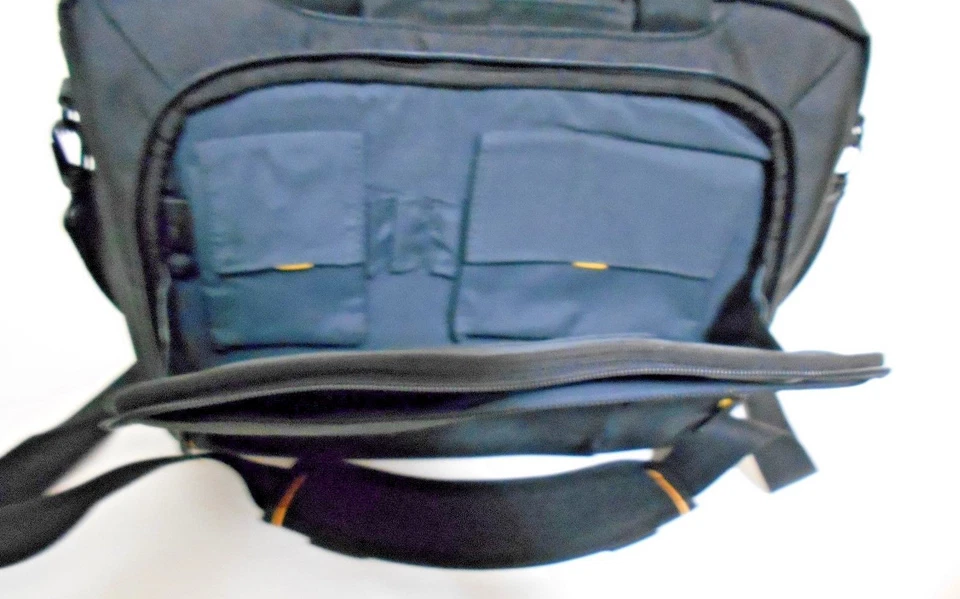 Targus City Lite Negro Lona Laptop Notebook Bolso Correa para el Hombro Academia Foto 4 de 4