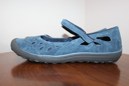 SKECHERS MUJER EARTH FEST PETUNIA MARY JANE ZAPATOS PLANOS GAMUZA AZUL MARINO TALLA 8 EE. UU. - Imagen 3 de 12