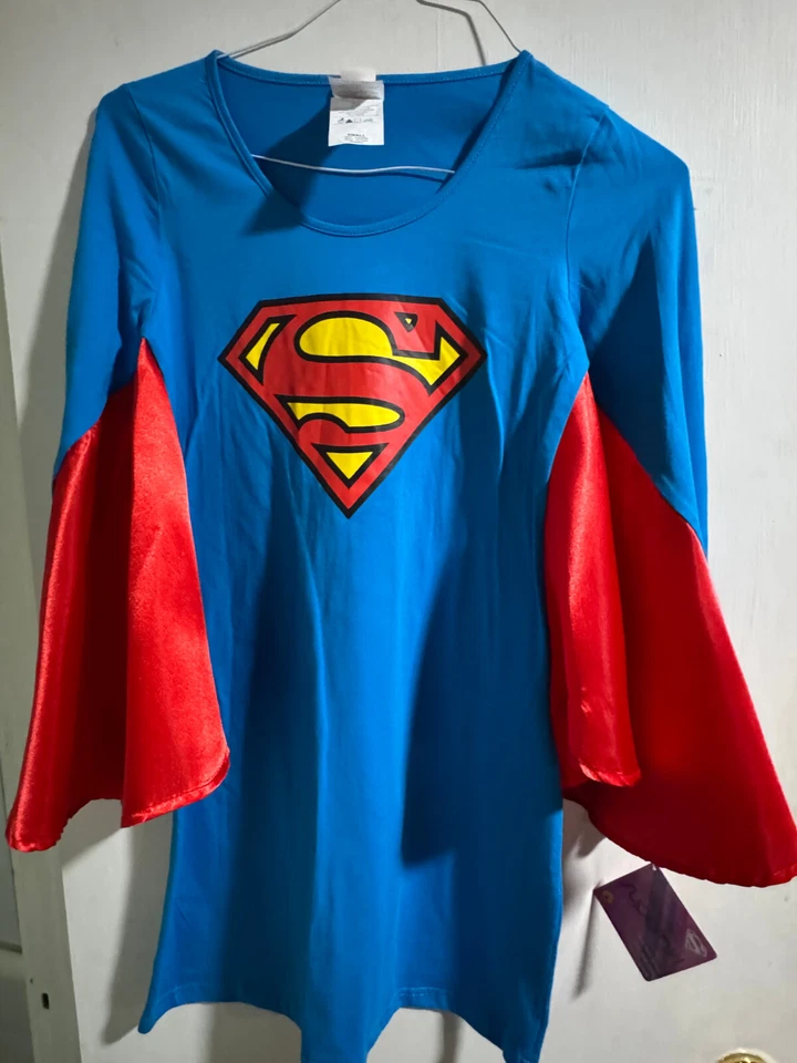 Nuevo Vestido Supergirl con Alas Talla S 880418 DC Comics Rubies Markystore Foto 2 de 4