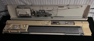 Strickmaschine Brother KH-940 & Doppelbett KR-850