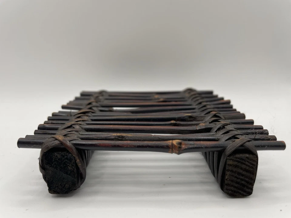 Antigo Show Japonês Qualidade Shohin Bambu Bonsai Dai Stand Shou Sugi Ban 4,25” - Imagem 4 de 4