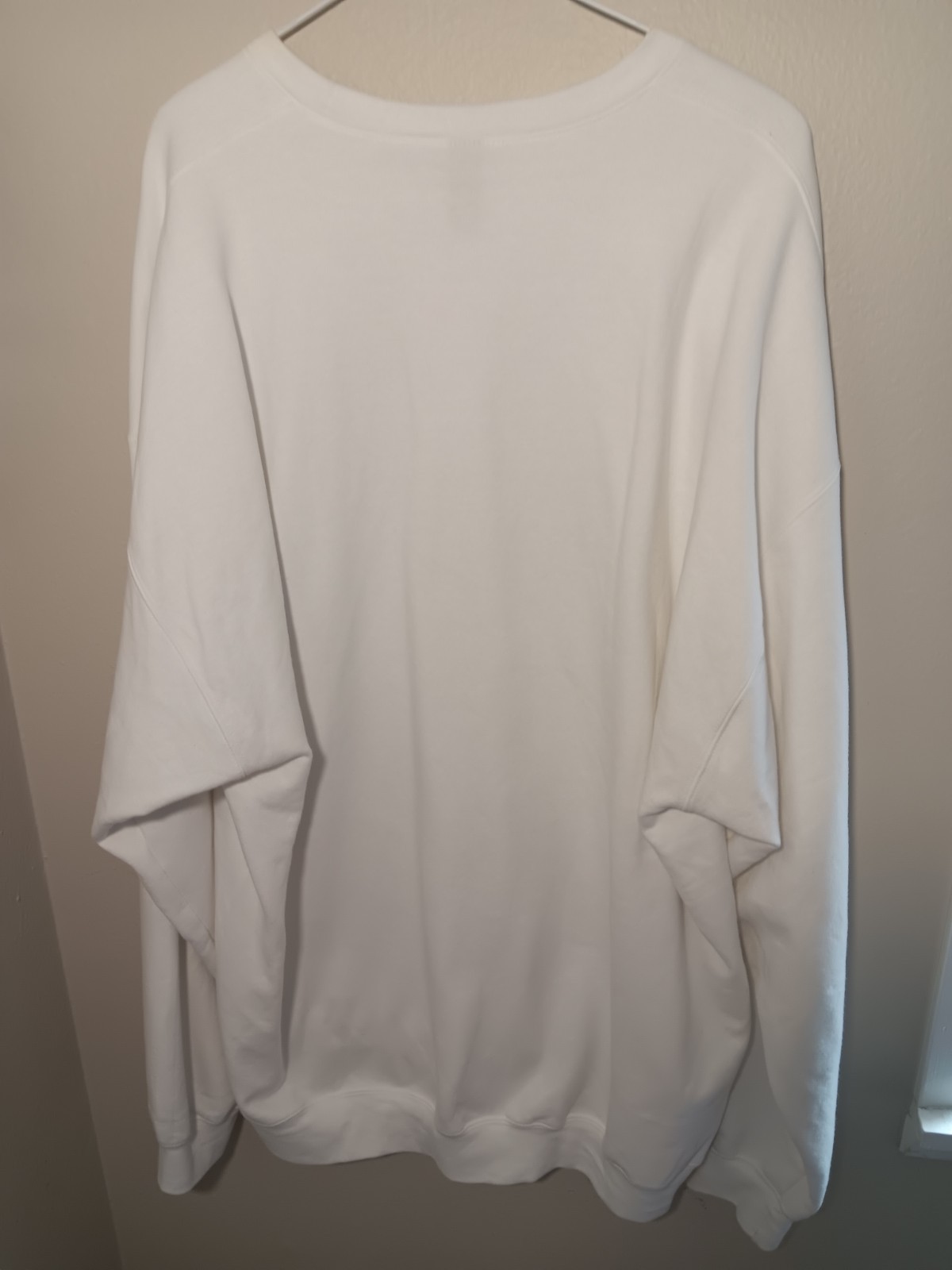 Picture 11 of 24