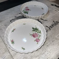 2 VTG Christineholm Porcelain 9.75” Quiche Baking Dish Scalloped Rim 