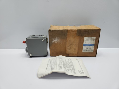 #ad JOHNSON CONTROLS PENN P70GE PRESSURE CONTROL SWITCH P70GE 4 $664.05