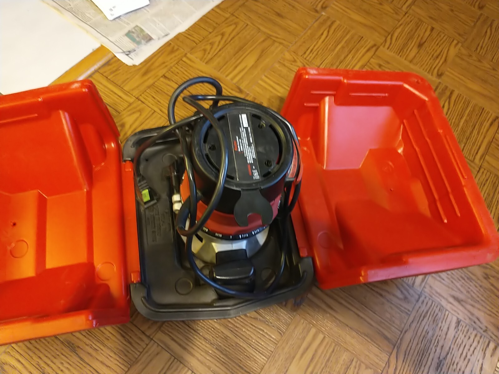 Craftsman Router 315.175040 1 1/2 HP 25,000 RPM 8.0 AMP For Parts Or