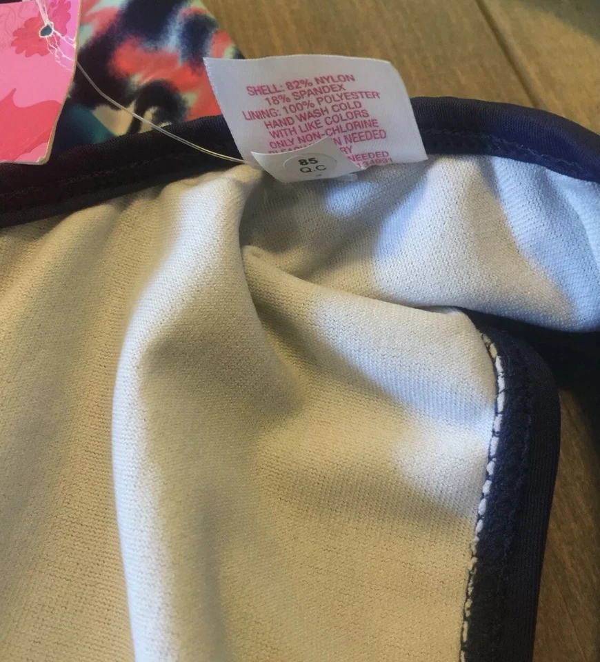Nuevo con etiquetas Top de bikini Xhilaration para niñas multicolor azul/rosa signo de la paz talla: M 7/8 Foto 4 de 4