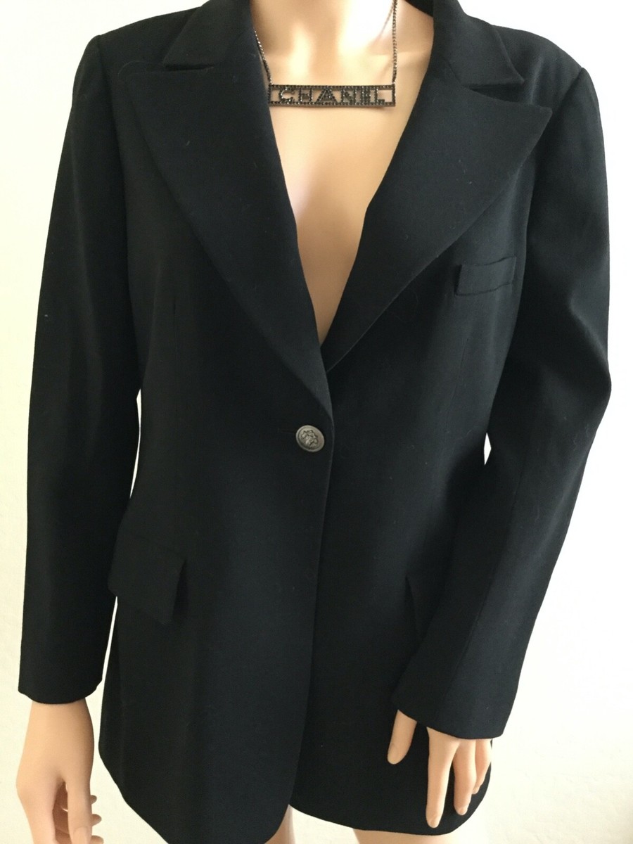 CHANEL 09P “THE BLACK LITTLE JACKET” BLAZER CC LOGO FR38 US6 | eBay