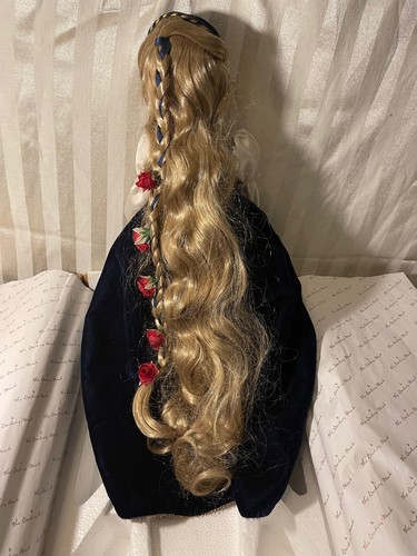 Vintage Susan Wakeen Rapunzel Porcelain Doll W/Stand Long Hair Blue Eyes Ltd. Ed - Picture 6 of 10