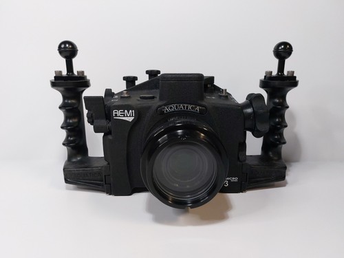Aquatica AE-M1 Housing W/ Olympus OM-D E-M1 Mark I Mirrorless MFT Camera 16MP