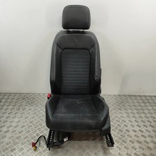 VW PASSAT B8 3G2 Sitz vorne links 5Q4881105Q 1,6 Diesel 88 kW 2018 33913796