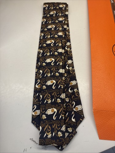 HERMES Men's Black Silk Tie Made In France 'BRAND NEW' - Picture 3 of 4