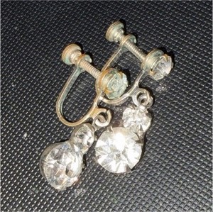 Vintage Silver Tone Clear Round Crystal Rhinestone Dangle Screw Back Earrings