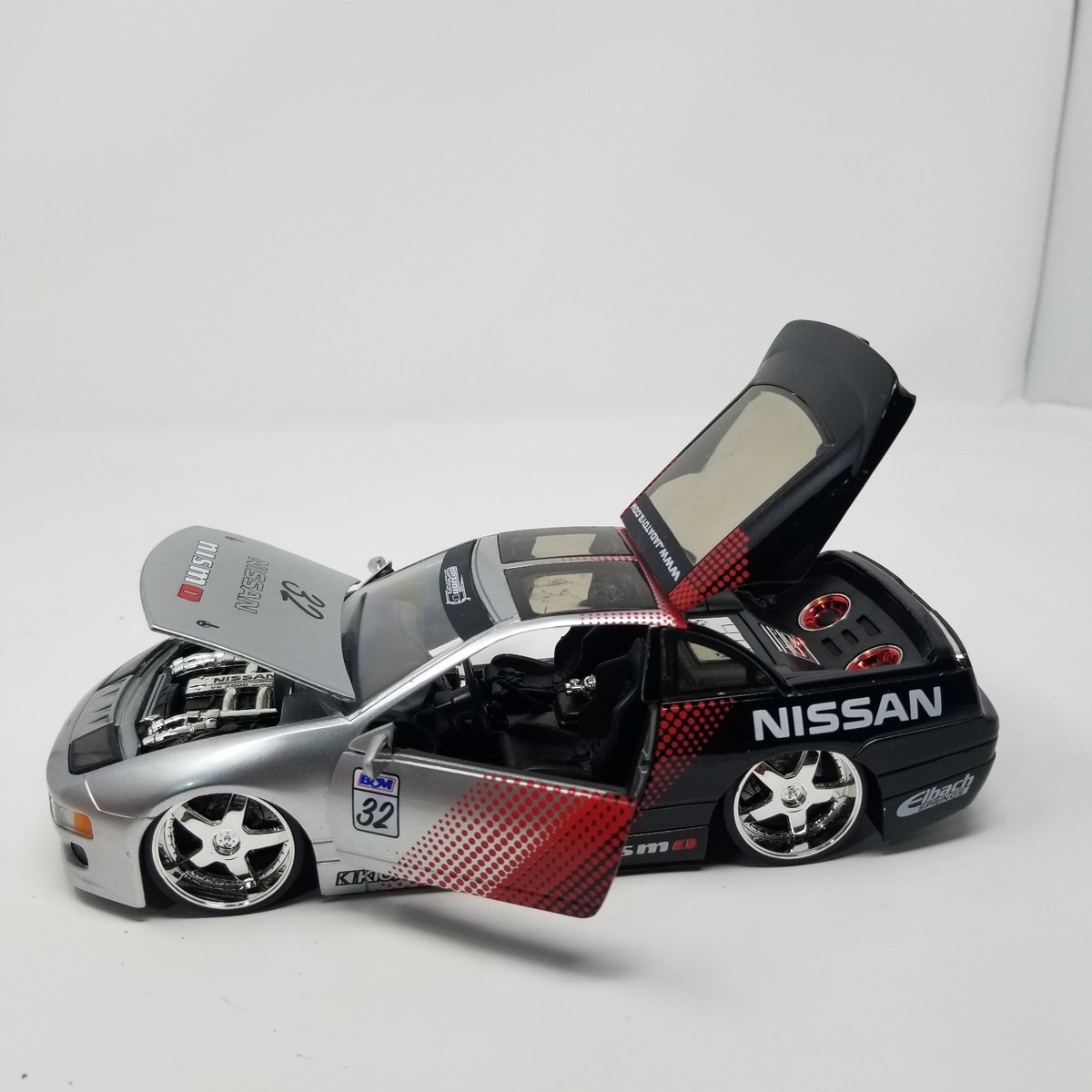 Jada 1/24 Nissan 300zx Option D Retro Classic Sports Car Nismo