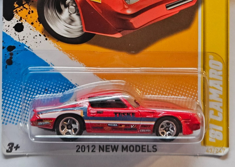 2012 Hot Wheels 43/50 New Models '81 Camaro 43/247 (RED)