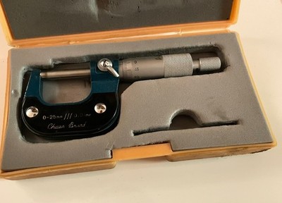 Vintage - Bügelmessschraube der Marke Chuan 0-25 mm außen