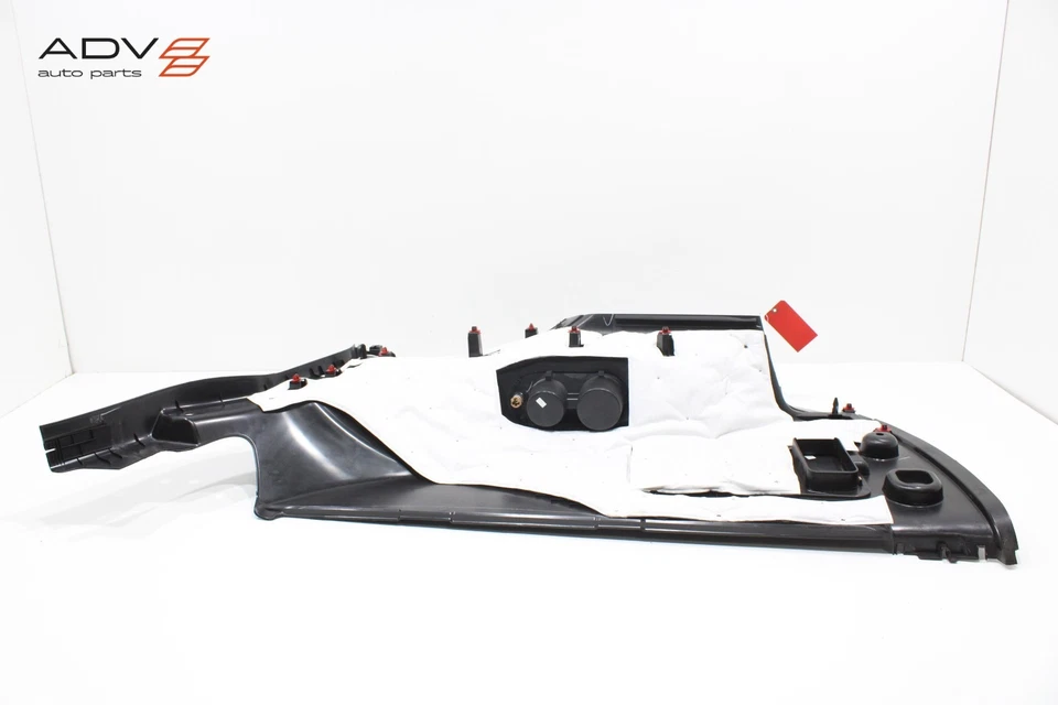 Chevrolet Tahoe 2015-2020 maletero lado del conductor izquierdo cuarto moldura panel cubierta OEM Foto 4 de 4