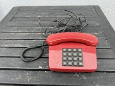 Rotes Vintage 80/90 er Jahre90 Tastentelefon 01 LX 02/