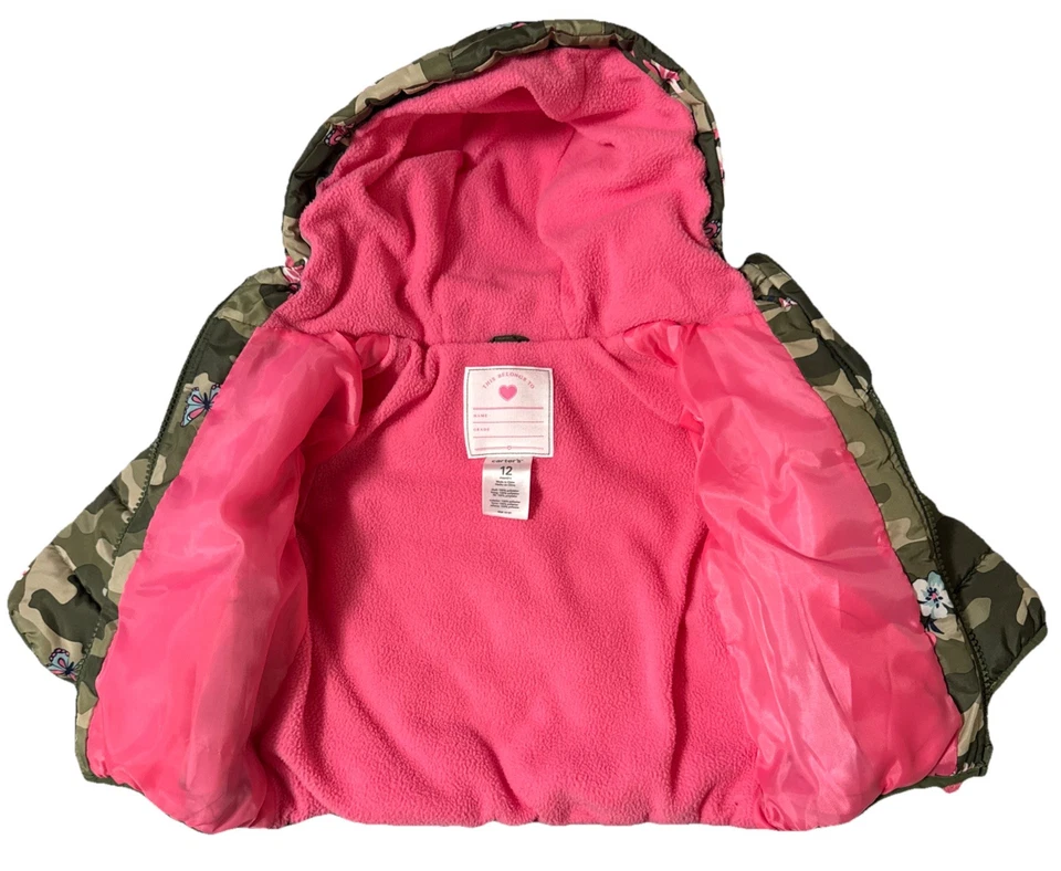Chaqueta con Capucha Carter’s Niñas Talla 12 Meses Camuflada Forrada de Vellón Usada Foto 4 de 4