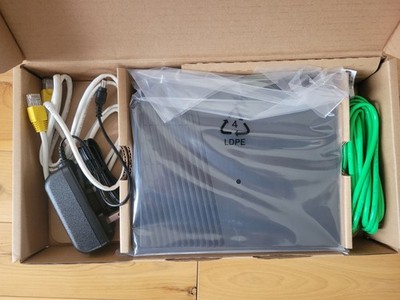 Arris Frontier NVG443B Dual Band Wi-Fi VDSL2 Modem Router Gateway & Cat 5 Cables