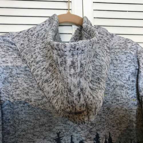 Pullover con capucha MissLook para mujer talla M estampado Woodland Mountain aire libre informal - Imagen 3 de 10