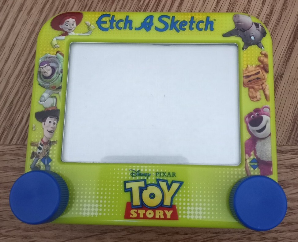 トイストーリー　スケッチ　Etch A Sketch Toy Story トイストーリー』でもお馴染み お絵描きおもちゃ「エッチア