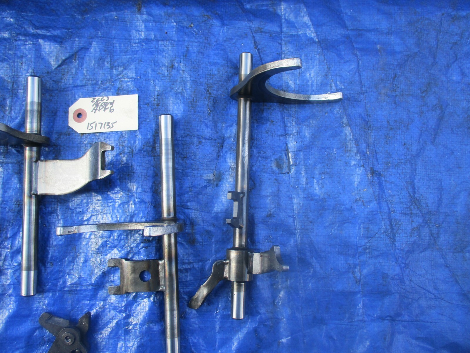 0304 Honda Accord base APG6 manual transmission shift forks selectors