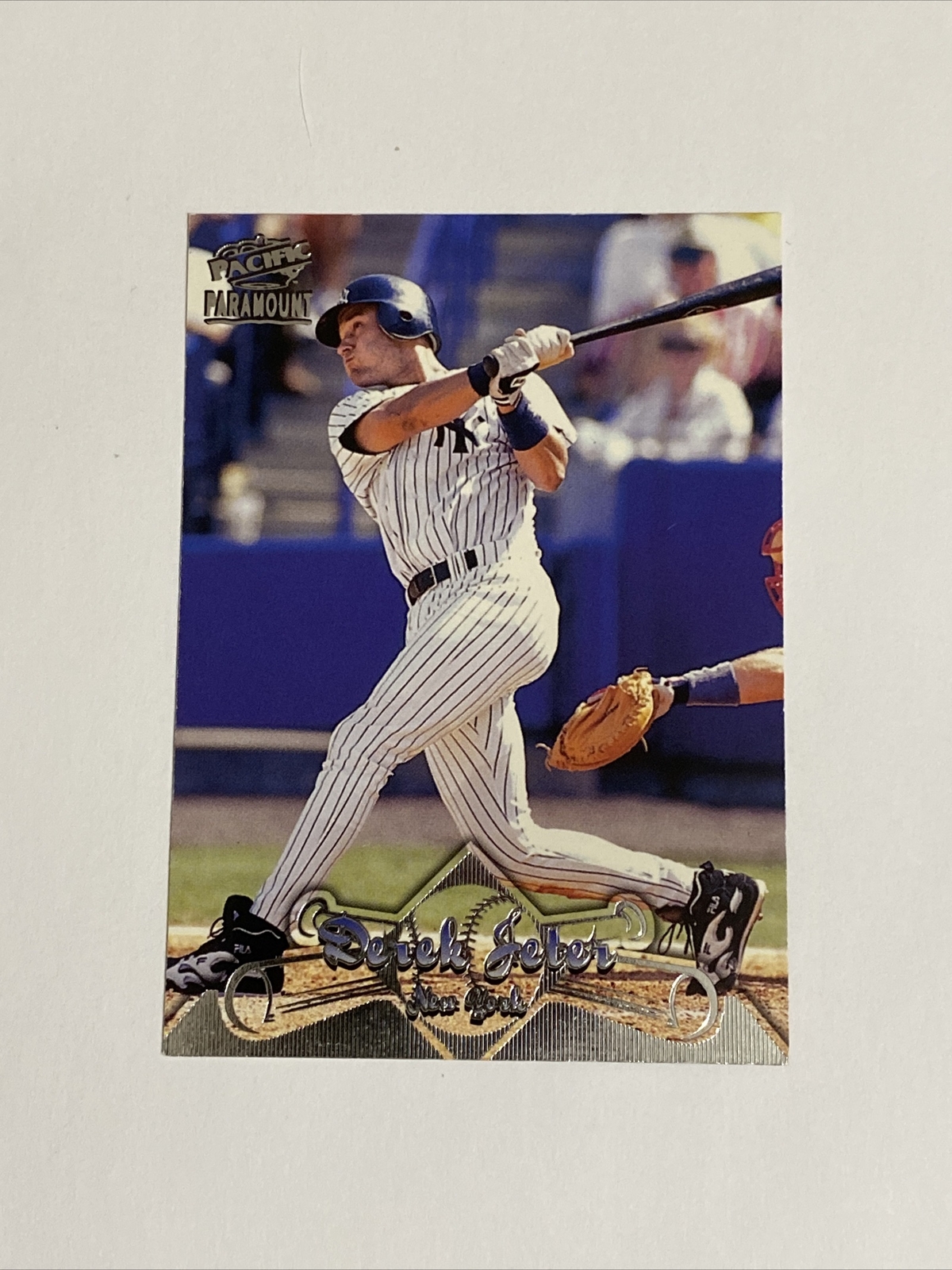1998 Pacific Paramount Derek Jeter #69 Yankees HOF