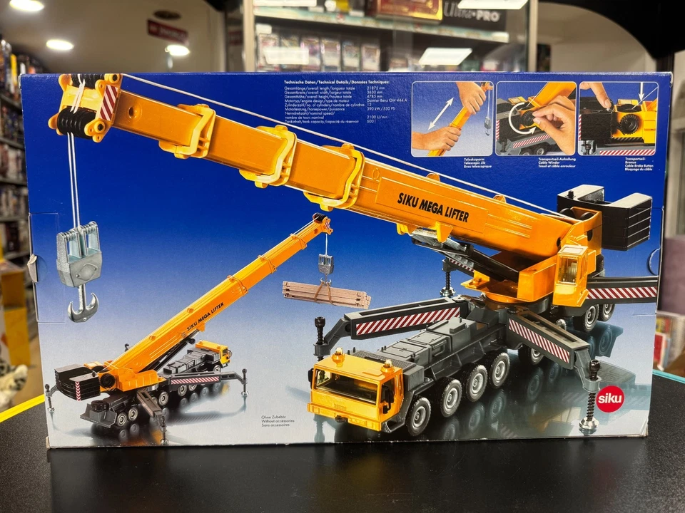 SIKU 4311 - modellino 1:55 - CAMION CON  GRU MEGA ROSSO - NUOVO - SIGILLATO - Immagine 3 di 4