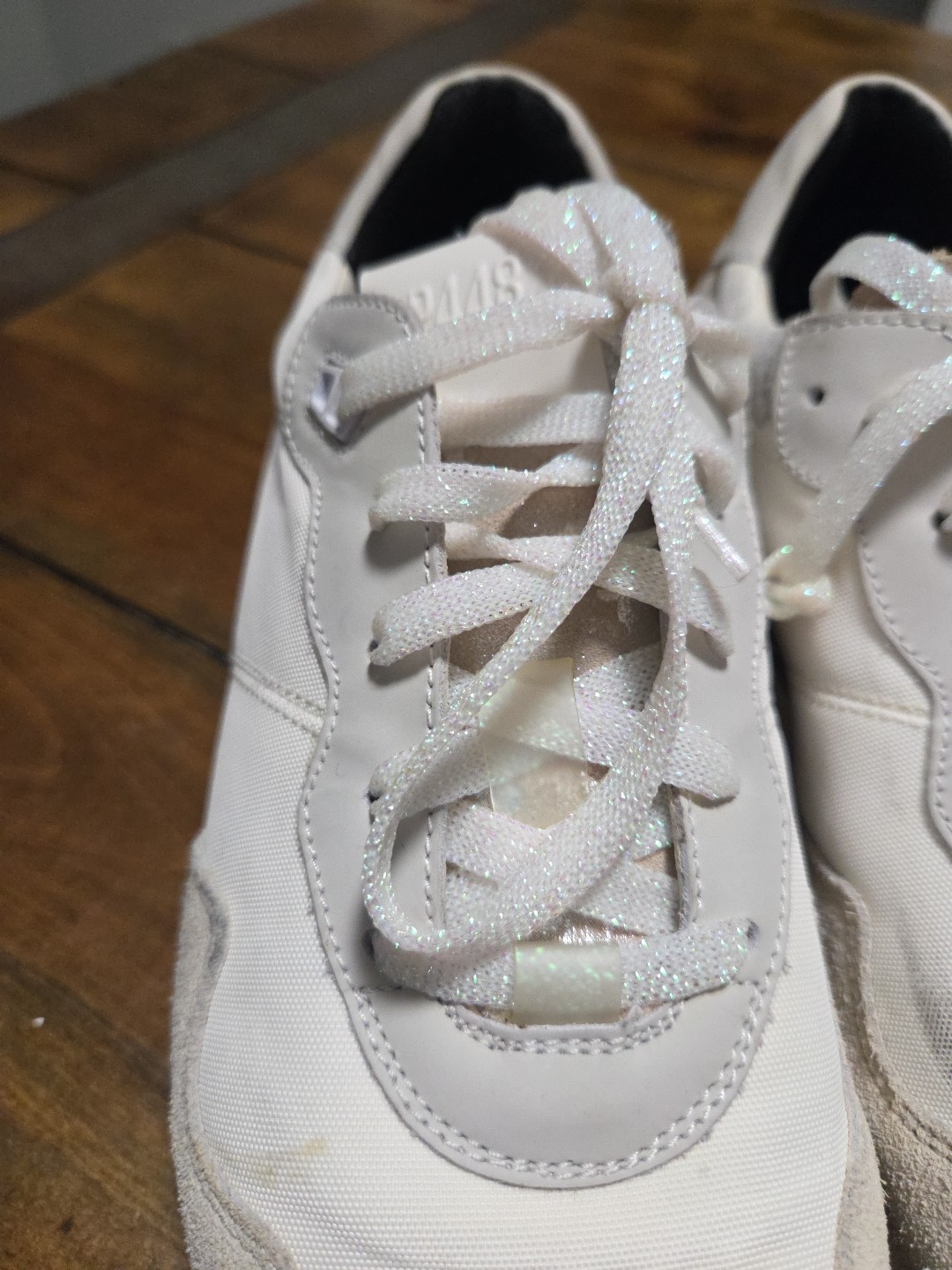 P448 Cancun White Beige Suede Low Top Sneakers Womens Size 39 US 8.5 9 Sparkle image 5