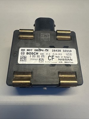 Nissan Pulsar Steuergerät Radarsensor 28438 3ZU1D, 0 203 301 075, 39R08469